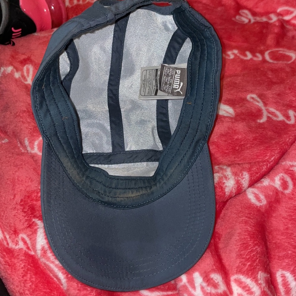 Puma hat - Picture 4 of 4
